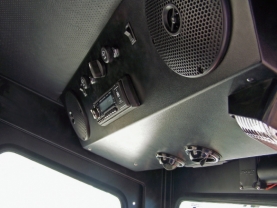 Roof Console with heater/radio/dome light